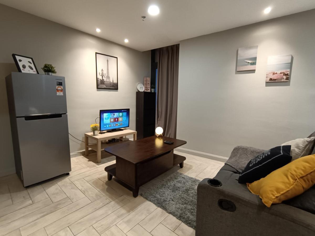 Loft Signature Executive Suite Empire City Petaling Jaya Exterior photo